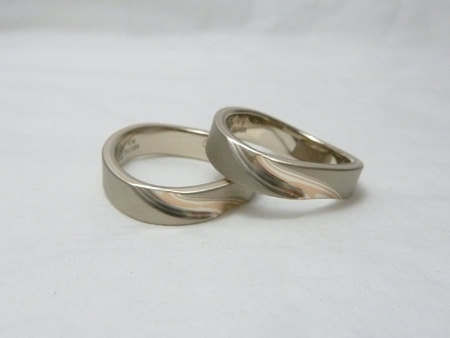 110804 グリ彫りの結婚指輪＿名古屋02.jpg